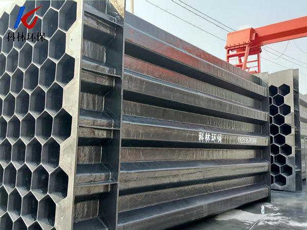 温度变化对玻璃钢阳极管的工作效率有哪些影响?